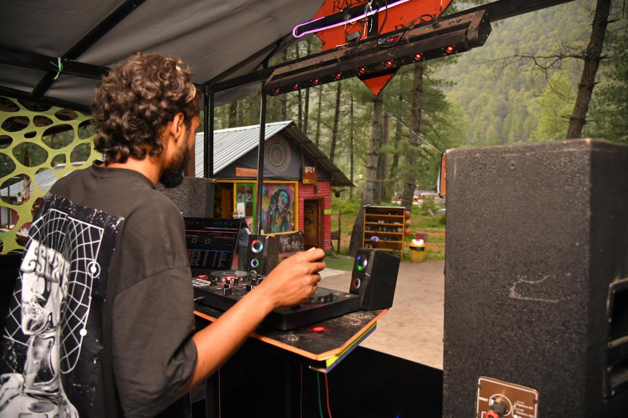 Himtrek Riverside Camps, Kasol Buitenkant foto